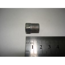 Штуцер гайка М12х1 на топливную трубку 710ю 3506018-п29 Красная Этна