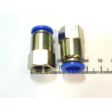 Фитинг металлопласт. прямой тр. 3/8 - вн. рез. NPT 1/4 арт. SPCF3/8-N2